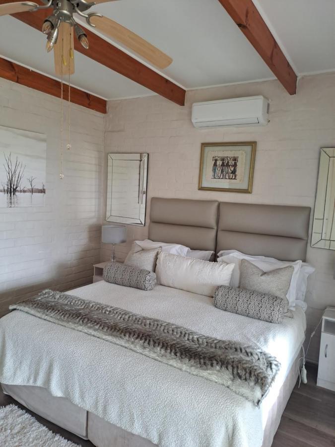 Milky Way Executive Suite Hermanus Zewnętrze zdjęcie